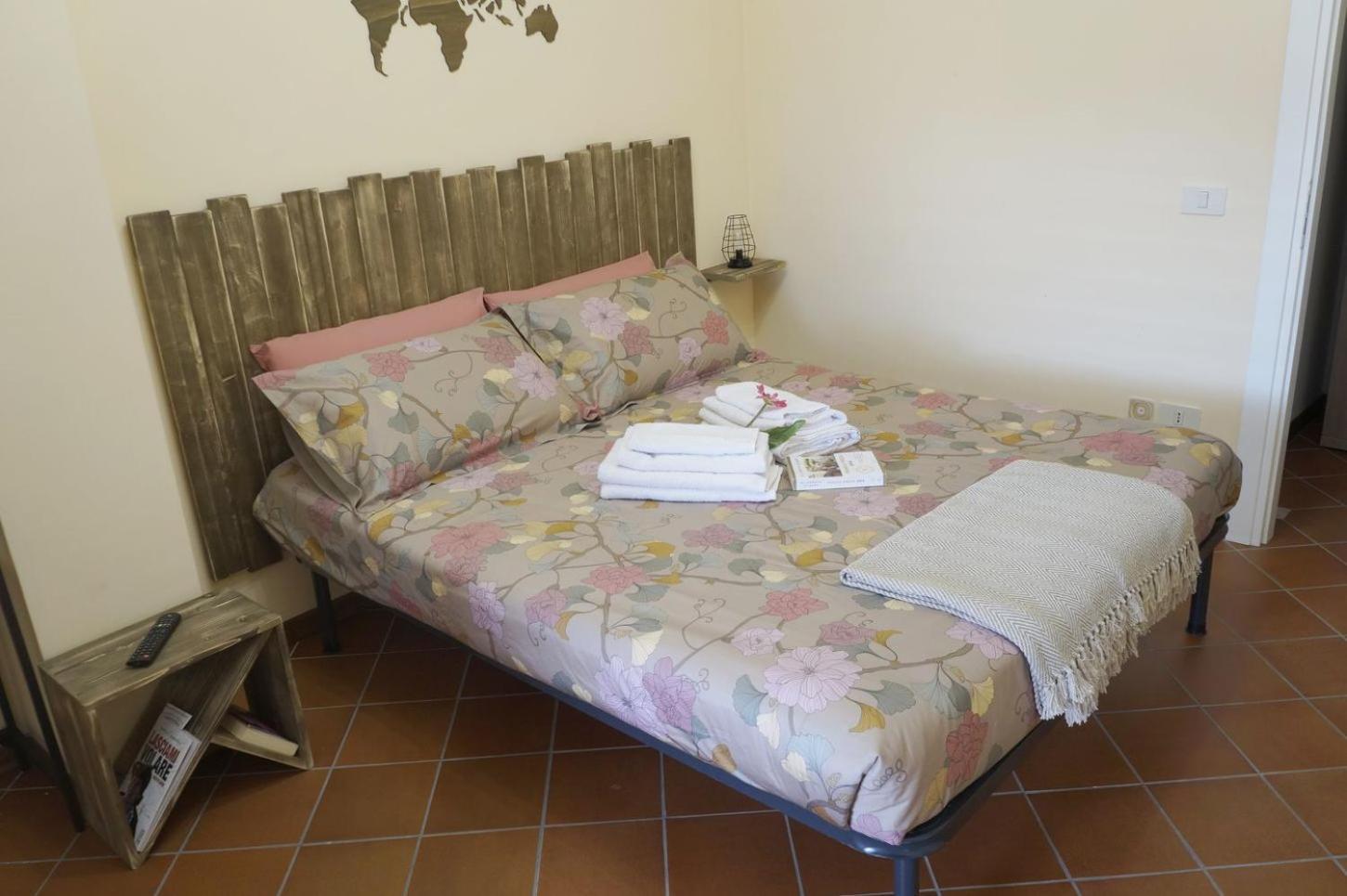 Casa Vacanze Donna Lucia กัสเตลดิซังโกร ภายนอก รูปภาพ
